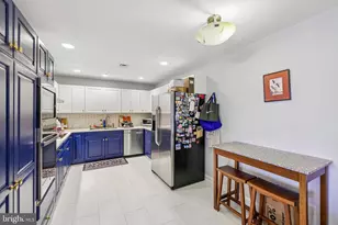 10 E Lee St, Baltimore, MD 21202 - Photo 21