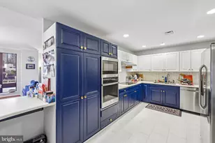 10 E Lee St, Baltimore, MD 21202 - Photo 17