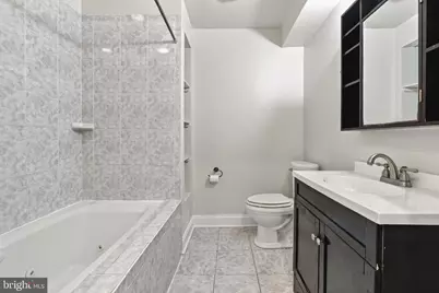 1811 E Pratt Street, Baltimore, MD 21231 - Photo 15
