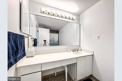 250 President Street #702, Baltimore, MD 21202 - Photo 29