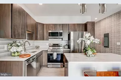 421 S Broadway #403, Baltimore, MD 21231 - Photo 1