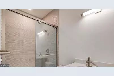 421 S Broadway #403, Baltimore, MD 21231 - Photo 11