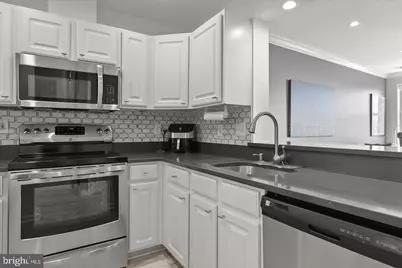 23 Pierside Drive #337, Baltimore, MD 21230 - Photo 15