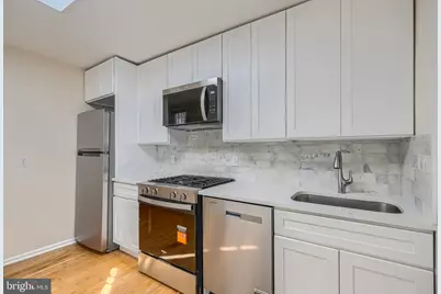 327 S Fremont Avenue, Baltimore, MD 21230 - Photo 13
