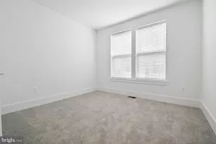 2506 W Peninsula Dr, Baltimore, MD 21230 - Photo 13