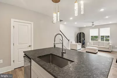 2506 W Peninsula Drive #301A, Baltimore, MD 21230 - Photo 11