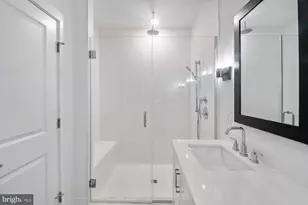 2506 W Peninsula Dr, Baltimore, MD 21230 - Photo 25