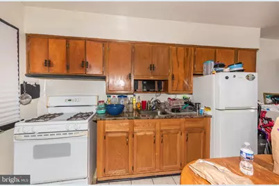 703 N Augusta Avenue, Baltimore, MD 21229 - Photo 13