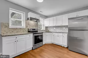 2103 Chelsea Terrace, Baltimore, MD 21216 - Photo 7