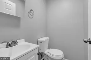 2103 Chelsea Terrace, Baltimore, MD 21216 - Photo 9