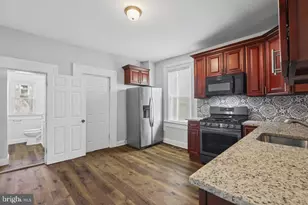 706 E 43rd St, Baltimore, MD 21212 - Photo 13