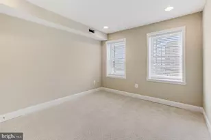2034 Eastern Ave, Baltimore, MD 21231 - Photo 9