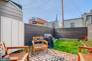 228 S Washington St, Baltimore, MD 21231 - Photo 15