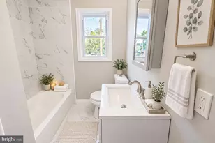 3901 Mortimer Ave, Baltimore, MD 21215 - Photo 25
