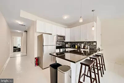 32 E Preston Street, Baltimore, MD 21202 - Photo 9
