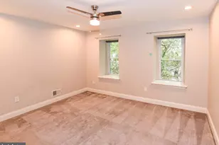 2231 Guilford Ave, Baltimore, MD 21218 - Photo 35