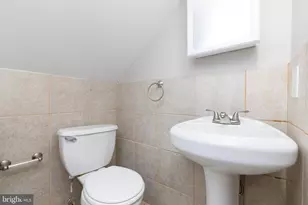 4217 Chatham Rd, Baltimore, MD 21207 - Photo 19