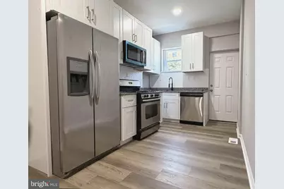 2418 Druid Hill Avenue, Baltimore, MD 21217 - Photo 9