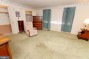 3635 Glengyle Ave, Baltimore, MD 21215 - Photo 11