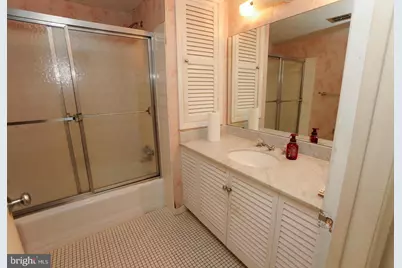 3635 Glengyle Avenue #5B, Baltimore, MD 21215 - Photo 15