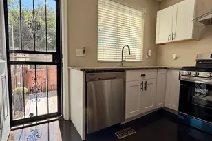 4105 Woodhaven Ave, Baltimore, MD 21216 - Photo 15