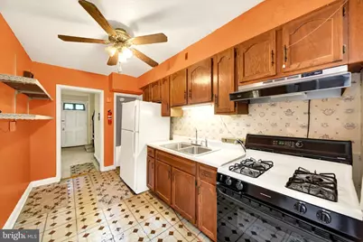 824 Wicklow Road, Baltimore, MD 21229 - Photo 9