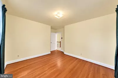 824 Wicklow Road, Baltimore, MD 21229 - Photo 11