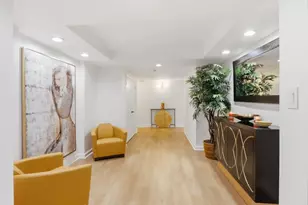 1040 Deer Ridge Dr, Baltimore, MD 21210 - Photo 11