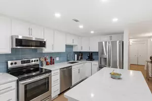 1040 Deer Ridge Dr, Baltimore, MD 21210 - Photo 17