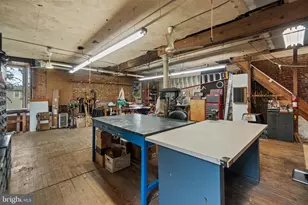 1028 W 38th St, Baltimore, MD 21211 - Photo 41