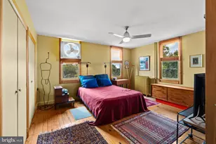 1028 W 38th St, Baltimore, MD 21211 - Photo 21