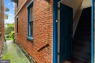 1028 W 38th St, Baltimore, MD 21211 - Photo 25
