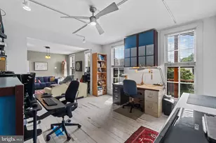 1028 W 38th St, Baltimore, MD 21211 - Photo 15