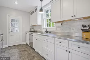 5415 Springlake Way, Baltimore, MD 21212 - Photo 7