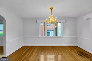 4513 Rokeby Rd, Baltimore, MD 21229 - Photo 9