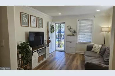 4505 Woodlea Avenue, Baltimore, MD 21206 - Photo 9