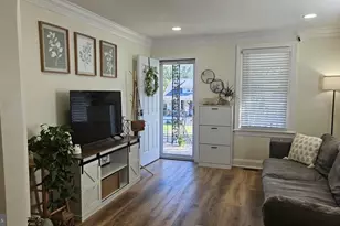 4505 Woodlea Ave, Baltimore, MD 21206 - Photo 9