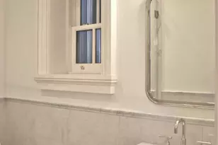 18 E Mt Vernon Pl, Baltimore, MD 21202 - Photo 23