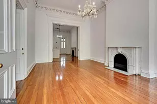 18 E Mt Vernon Pl, Baltimore, MD 21202 - Photo 7