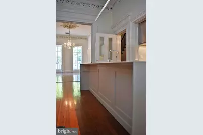 18 E Mount Vernon Place #3, Baltimore, MD 21202 - Photo 15