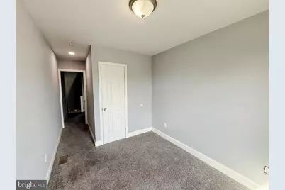 1111 N Lakewood Avenue, Baltimore, MD 21213 - Photo 13