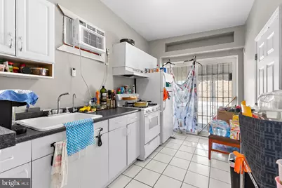 151 N Highland Avenue, Baltimore, MD 21224 - Photo 9