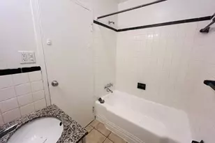 2919 Alvarado Square, Baltimore, MD 21234 - Photo 11