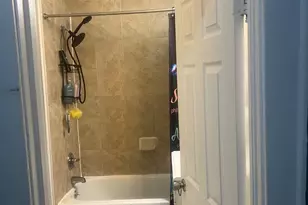 2037 Wheeler Ave, Baltimore, MD 21216 - Photo 9