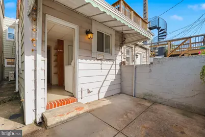 810 S Glover Street S, Baltimore, MD 21224 - Photo 21