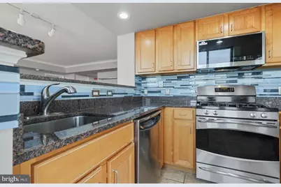 414 Water Street #2012, Baltimore, MD 21202 - Photo 9