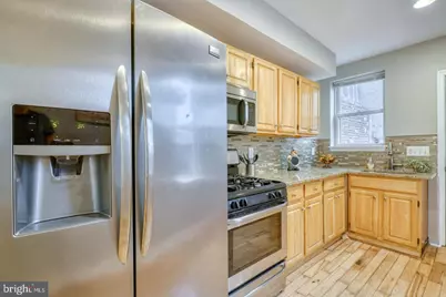 233 S Highland Avenue, Baltimore, MD 21224 - Photo 9