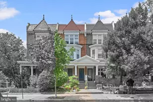 2702 N Calvert St, Baltimore, MD 21218 - Photo 1