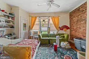 2702 N Calvert St, Baltimore, MD 21218 - Photo 9