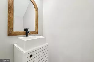 3220 Strickland St, Baltimore, MD 21229 - Photo 15